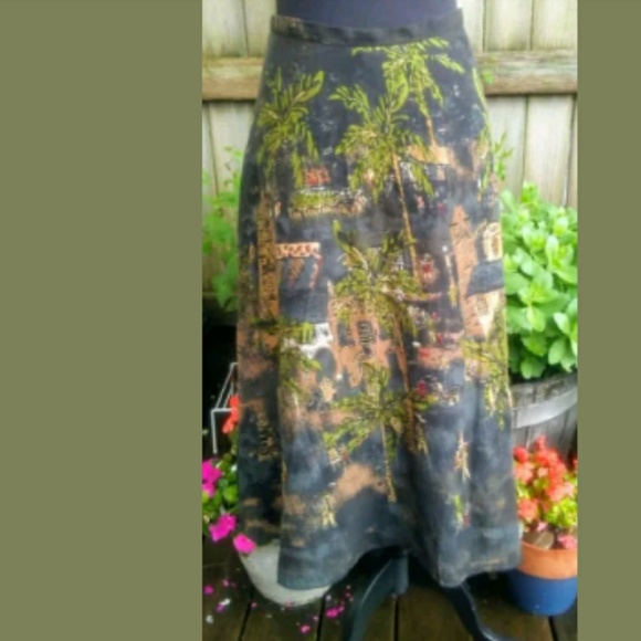 Chico’s Embellished Palm Tree Landscape Skirt Women’s Size 1 Medium - Picture 4 of 4